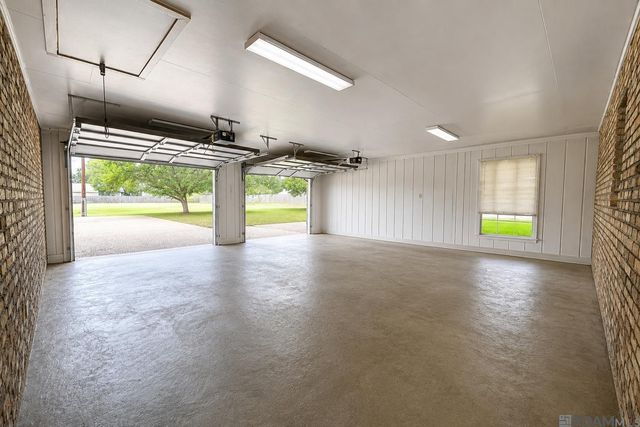 415 S Jefferson Ave, Port Allen, LA 70767