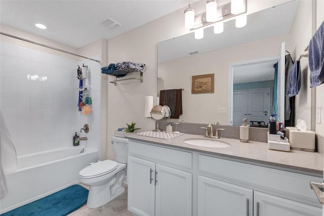 1089 BLACKWOLF RUN RD, Davenport, FL 33896