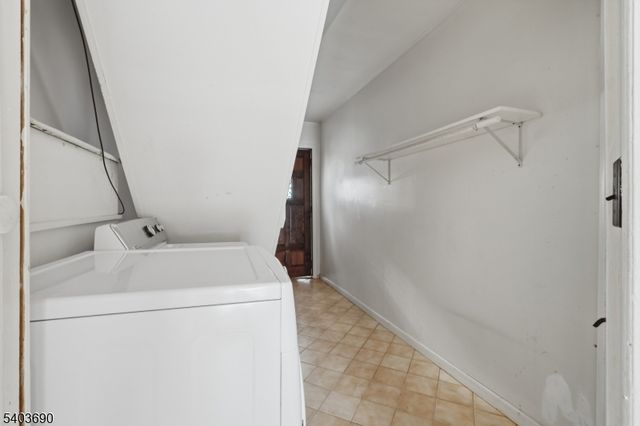 23 Cabot Ln, Kinnelon Boro, NJ 07405