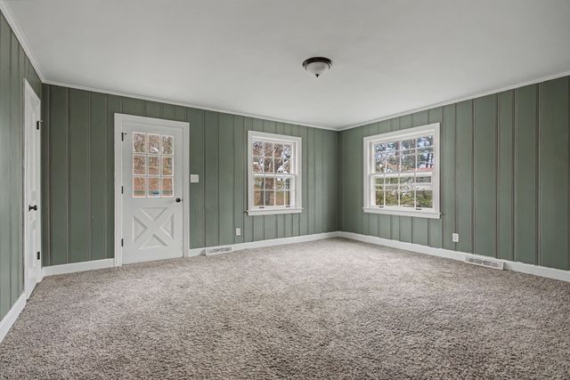 107 Cherry St, Centerville, TN 37033