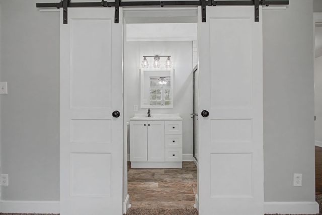 107 Cherry St, Centerville, TN 37033