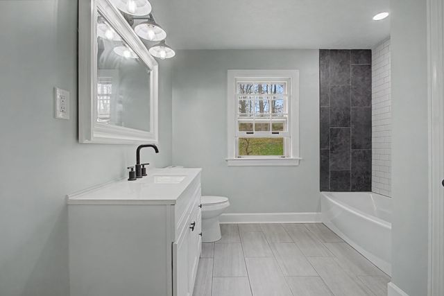 107 Cherry St, Centerville, TN 37033