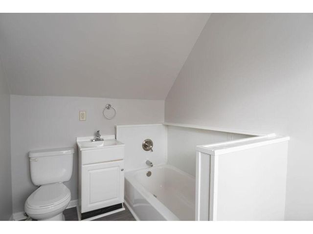 1220 Burr Street, Saint Paul, MN 55130