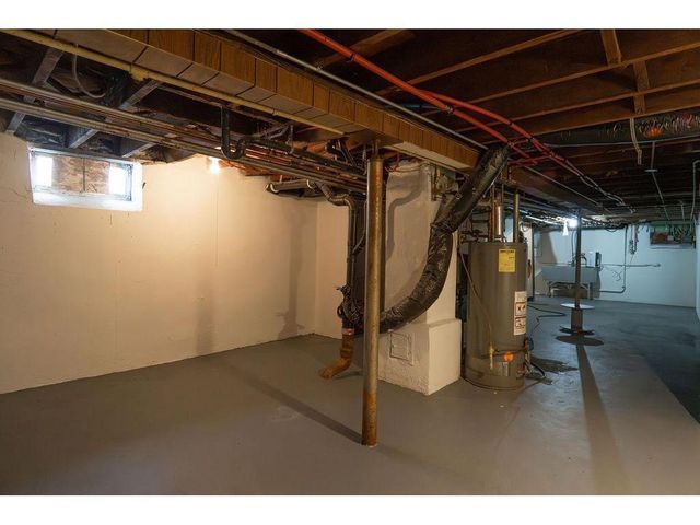 1220 Burr Street, Saint Paul, MN 55130