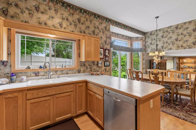16318 Grinnell Circle, Lakeville, MN 55044