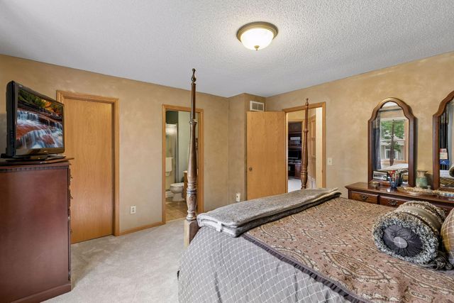 16318 Grinnell Circle, Lakeville, MN 55044