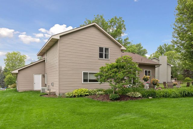 16318 Grinnell Circle, Lakeville, MN 55044