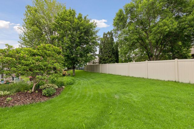 16318 Grinnell Circle, Lakeville, MN 55044