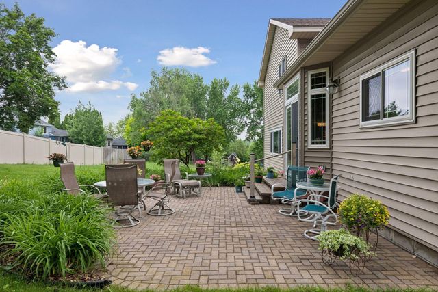 16318 Grinnell Circle, Lakeville, MN 55044