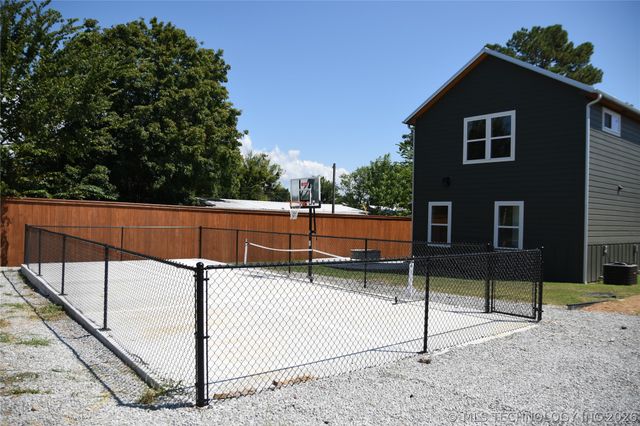 43 S Cliff Crest Drive, Langley, OK 74350