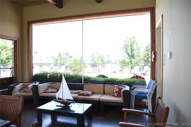 43 S Cliff Crest Drive, Langley, OK 74350