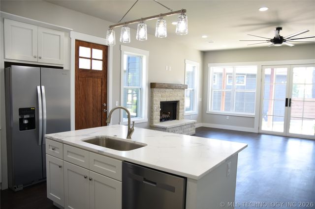 43 S Cliff Crest Drive, Langley, OK 74350