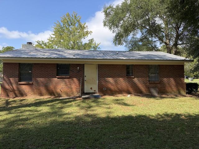 3304 Granberry Drive, Dothan, AL 36303