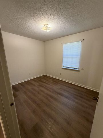 3304 Granberry Drive, Dothan, AL 36303