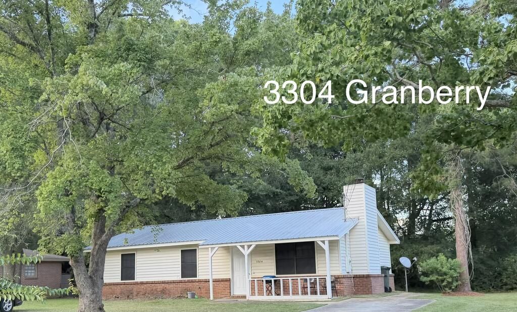 3304 Granberry Drive, Dothan, AL 36303