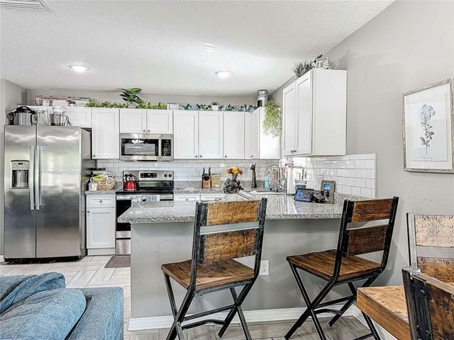 321 21ST STREET W, Palmetto, FL 34221