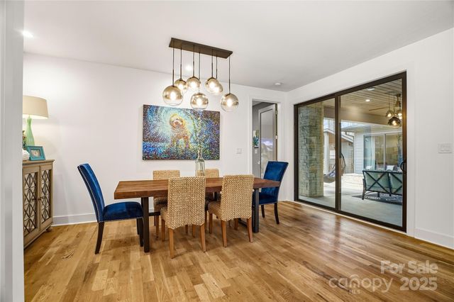 136 Cedar Woods Drive, Mooresville, NC 28117