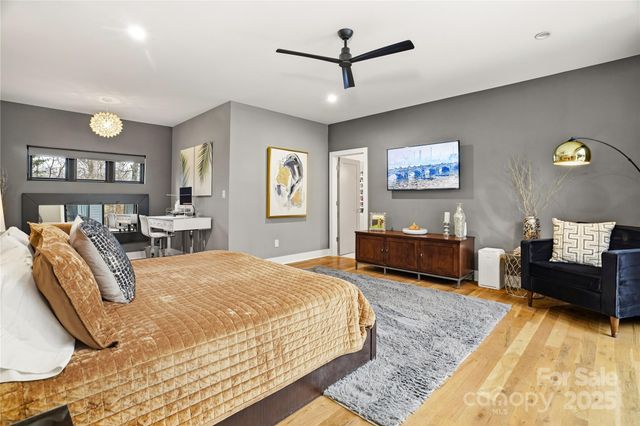 136 Cedar Woods Drive, Mooresville, NC 28117