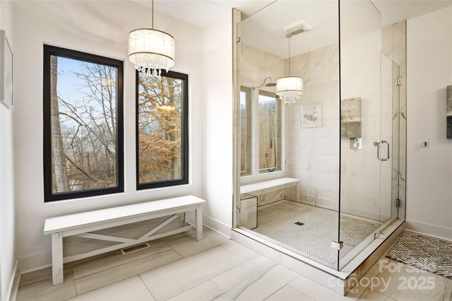 136 Cedar Woods Drive, Mooresville, NC 28117