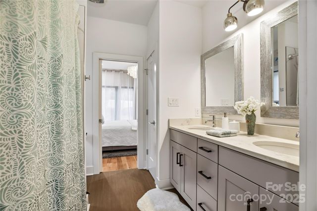 136 Cedar Woods Drive, Mooresville, NC 28117