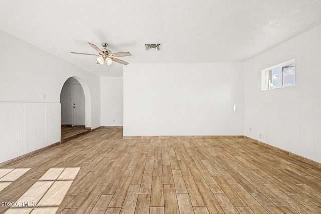 5509 W AVALON Drive, Phoenix, AZ 85031