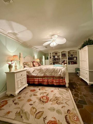 64 Delancy Robbins Rd., Columbia, MS 39429