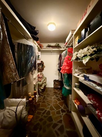 64 Delancy Robbins Rd., Columbia, MS 39429