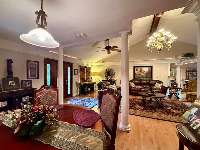 64 Delancy Robbins Rd., Columbia, MS 39429