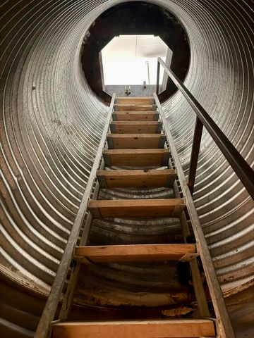 64 Delancy Robbins Rd., Columbia, MS 39429