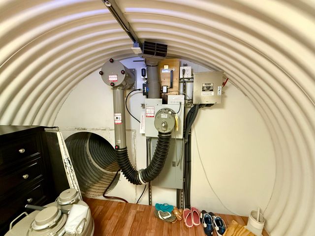 64 Delancy Robbins Rd., Columbia, MS 39429