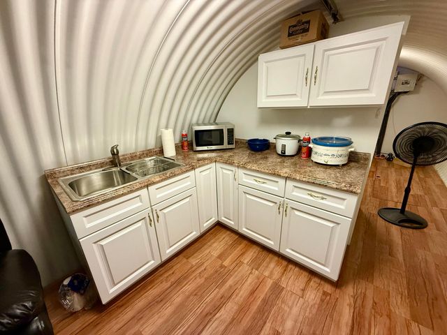 64 Delancy Robbins Rd., Columbia, MS 39429