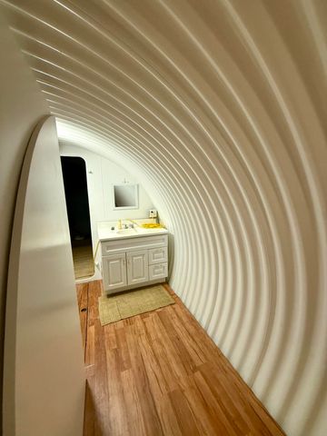 64 Delancy Robbins Rd., Columbia, MS 39429