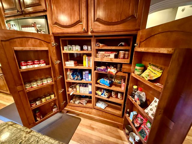 64 Delancy Robbins Rd., Columbia, MS 39429