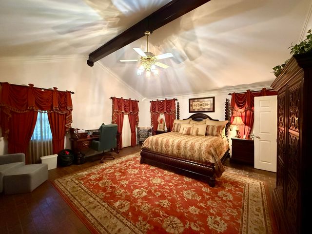 64 Delancy Robbins Rd., Columbia, MS 39429