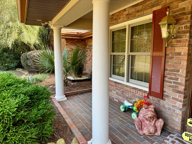 64 Delancy Robbins Rd., Columbia, MS 39429