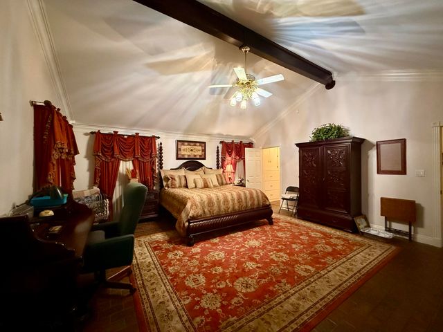 64 Delancy Robbins Rd., Columbia, MS 39429