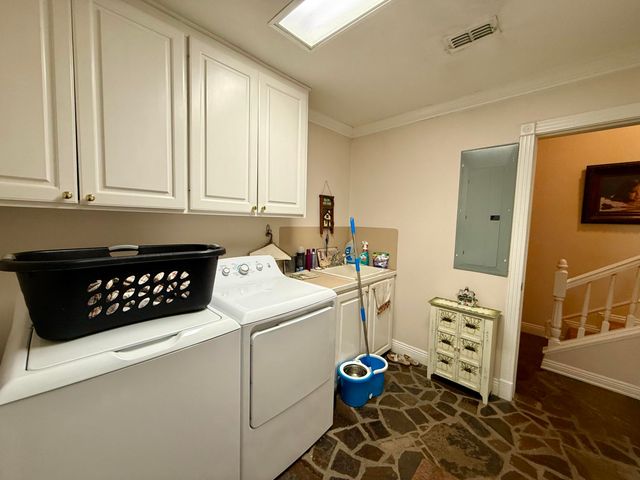 64 Delancy Robbins Rd., Columbia, MS 39429