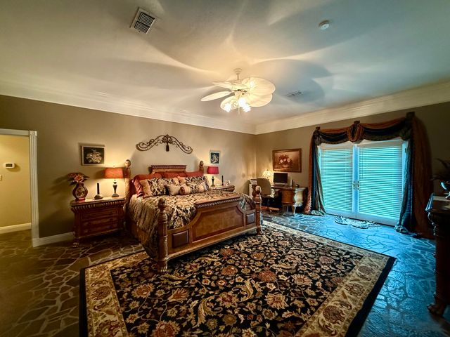 64 Delancy Robbins Rd., Columbia, MS 39429