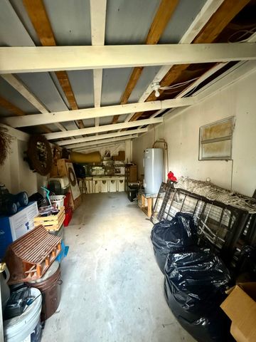 64 Delancy Robbins Rd., Columbia, MS 39429