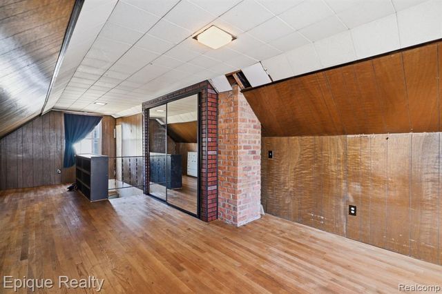 4165 Westpoint Street, Dearborn Heights, MI 48125