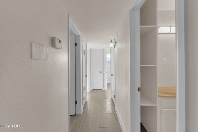 10240 KENWORTHY Street, El Paso, TX 79924