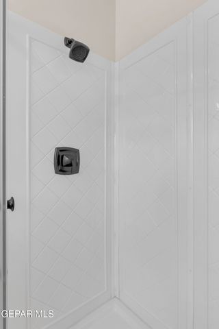 10240 KENWORTHY Street, El Paso, TX 79924