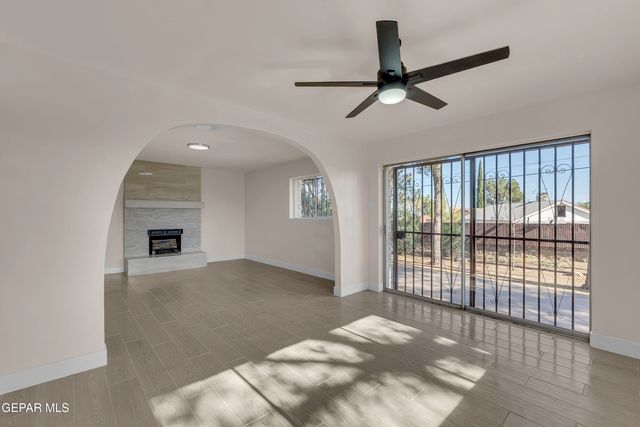 10240 KENWORTHY Street, El Paso, TX 79924