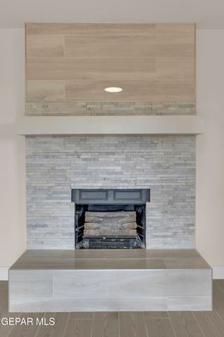 10240 KENWORTHY Street, El Paso, TX 79924