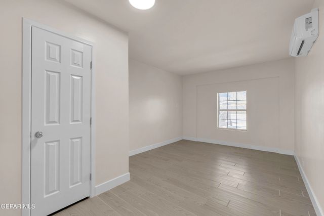 10240 KENWORTHY Street, El Paso, TX 79924