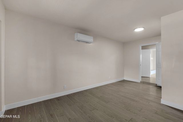 10240 KENWORTHY Street, El Paso, TX 79924