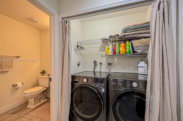 16426 SW 48th Ter, Miami, FL 33185