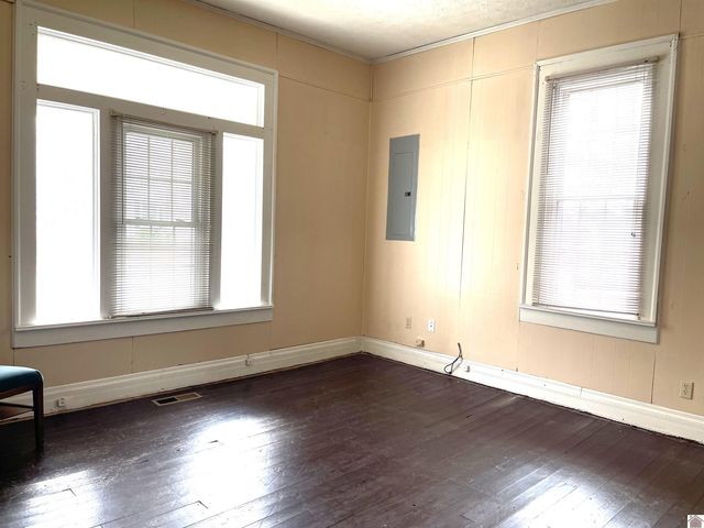 605 N Jefferson St, Princeton, KY 42445