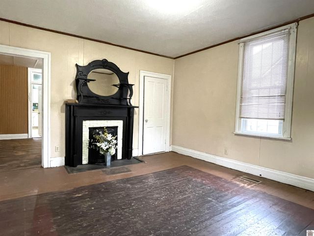 605 N Jefferson St, Princeton, KY 42445