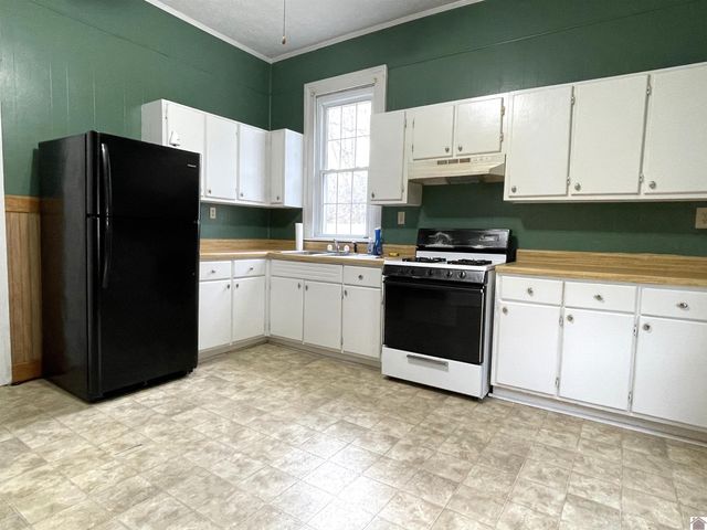 605 N Jefferson St, Princeton, KY 42445